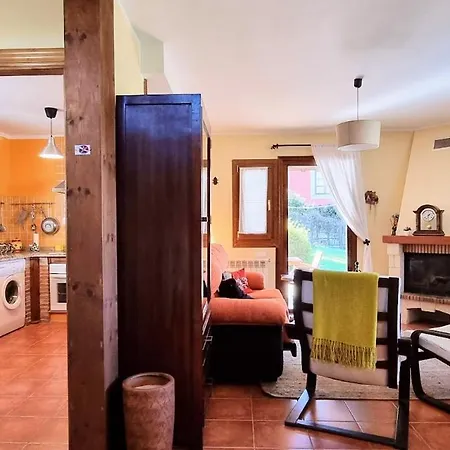 Casa En Llanes Con Jardin Y Terraza- Alberu Dom wakacyjny