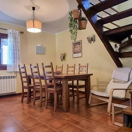Casa En Llanes Con Jardin Y Terraza- Alberu