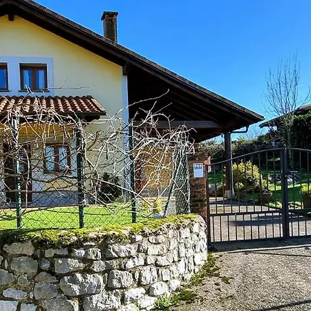 Casa En Llanes Con Jardin Y Terraza- Alberu Vakantiehuis *