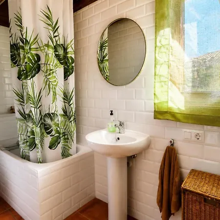 Holiday home Casa En Llanes Con Jardin Y Terraza- Alberu La Borbolla