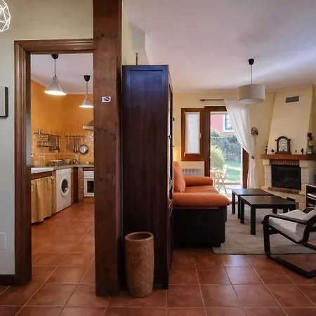 Casa En Llanes Con Jardin Y Terraza- Alberu * La Borbolla